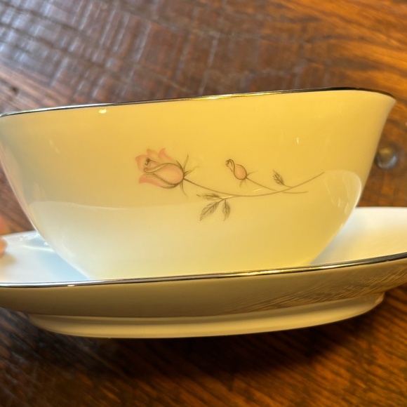 Vintage '60's Noritake Pasadena Gravy Dish - Picture 7 of 9